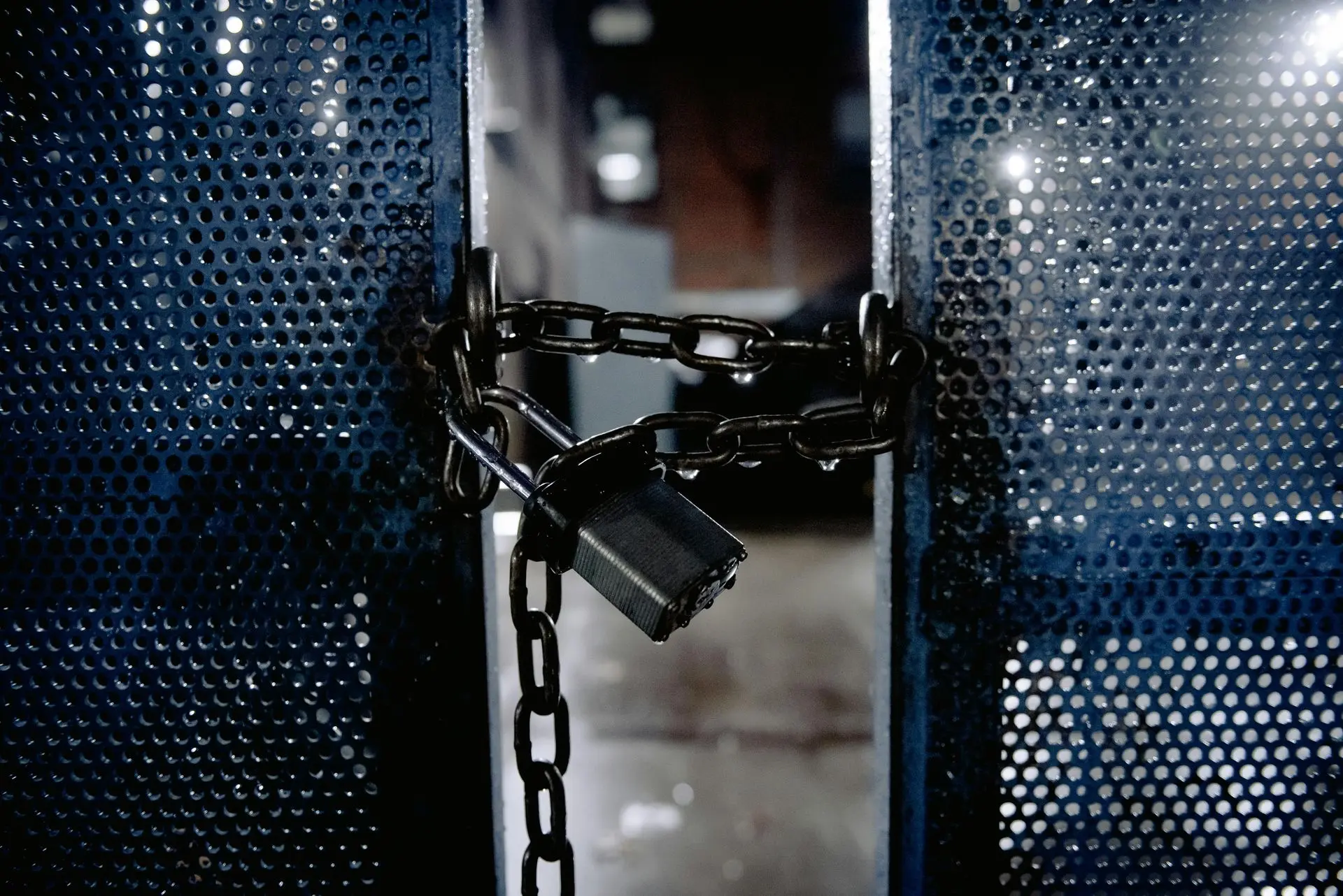Physical Access Control Applications in Manufacturing Plants and Industrial Facilities